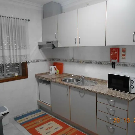 Sinos Rio Tinto בית הארחה Campainha